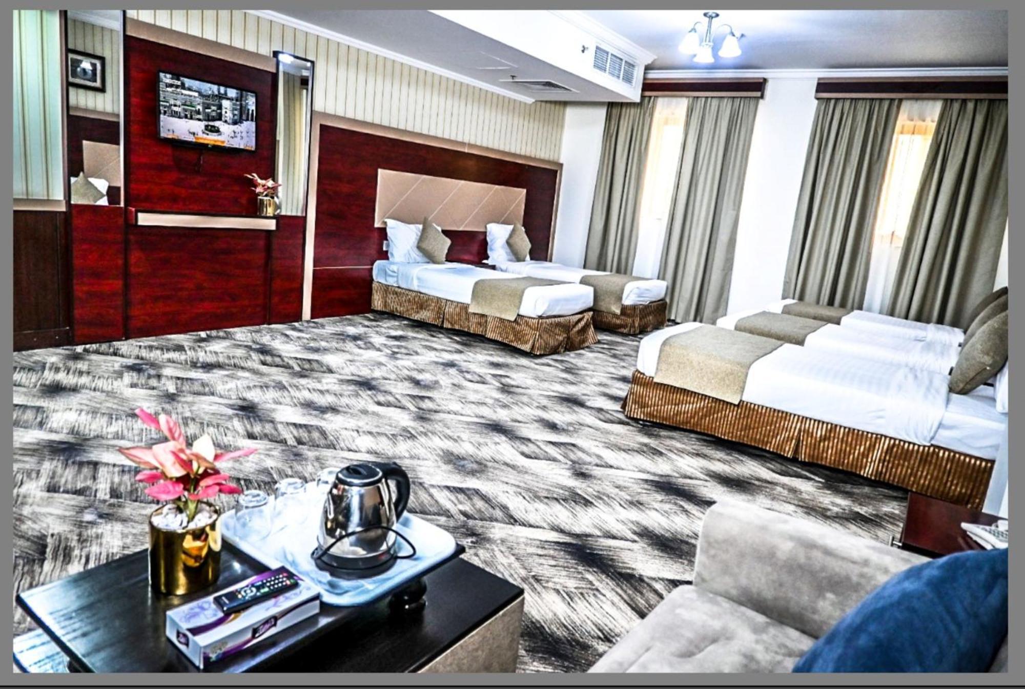 Diyar Al Huda Hotel Medina Bagian luar foto