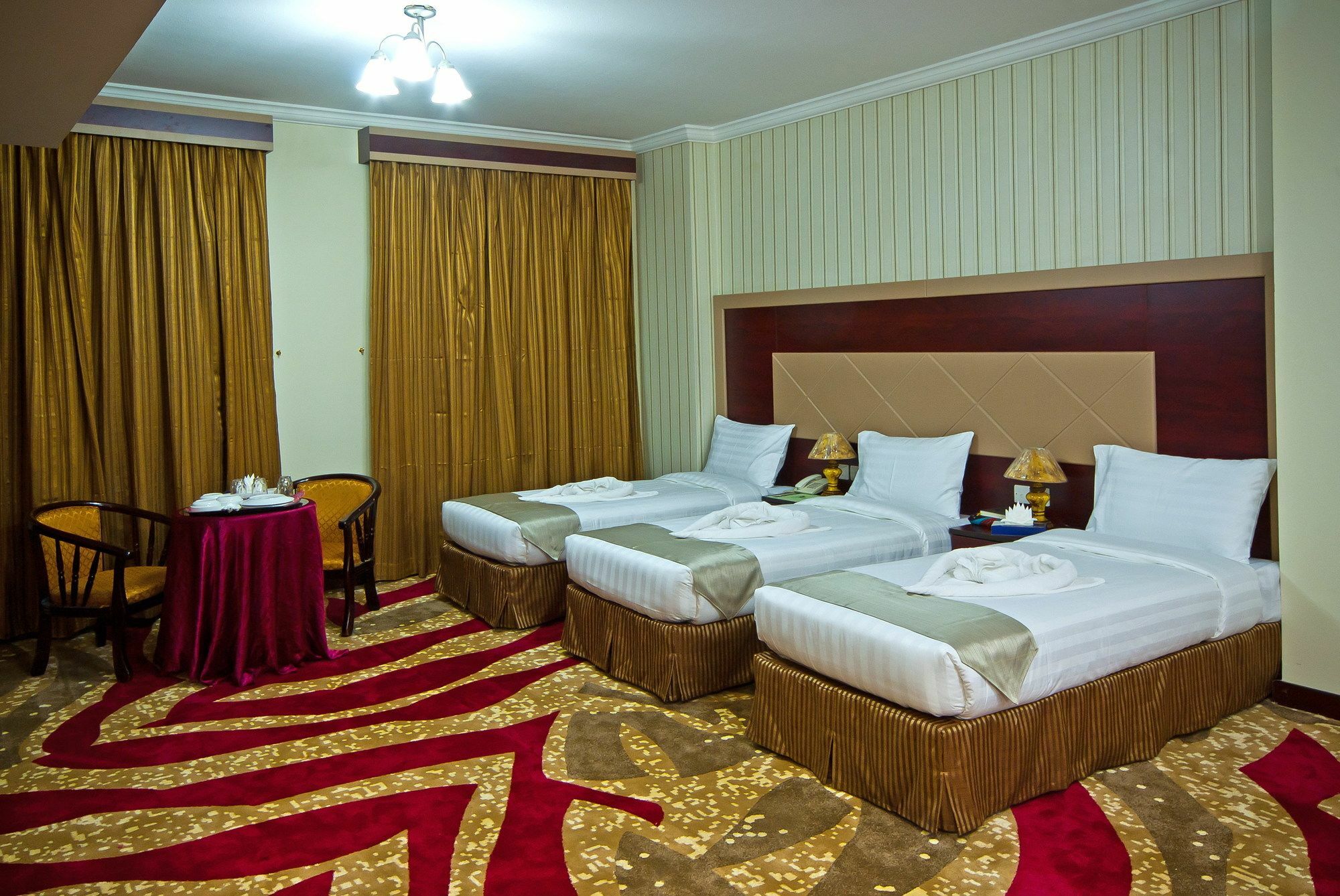 Diyar Al Huda Hotel Medina Bagian luar foto